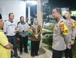 Bentuk Rasa Empati, Kapolres Tulang Bawang Melayat Langsung ke Rumah Nakes Yang MD Saat Bertugas