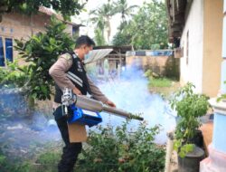 Polres Tulang Bawang Lakukan Fogging Gratis di 20 Lokasi Berbeda Untuk Mencegah DBD