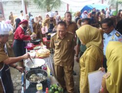 Pj Bupati Tuba menghadiri lomba memasak Dalam memperingati Hari Kartini ke – 145 tahun