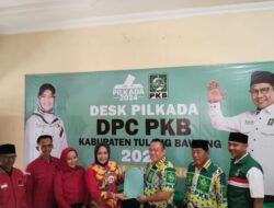 Winarti Kembalikan Berkas Pendaftaran ke PKB