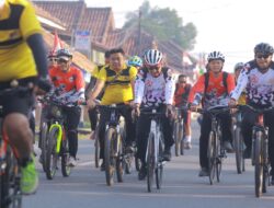 Pj Bupati Tuba Ferli Yuledi Gelar Acara Fun Bike Kebangsaan