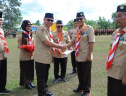 Pj Bupati Tuba Ferli Yuledi Hadiri Upacara Hari Pramuka Ke 63