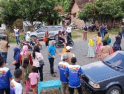 Jum’at Berkah Tim Relawan Kotak Kosong Bagikan Ratusan Nasi Kotak