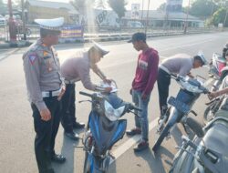 Satlantas Polres Tulang Bawang Gelar Razia Gabungan di Jalintim Tugu Garuda, AKP Khoirul: 50 Pelanggar Ditilang