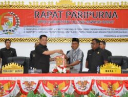 M. Firsada Sampaikan 3 Raperda Inisiatif DPRD Dan 3 Raperda Kabupaten Tubaba