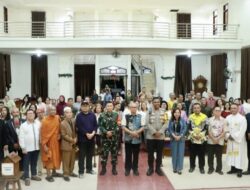 Jelang Natal, Pj Bupati Tulang Bawang Ferli Yuledi Kunjungi Beberapa Gereja