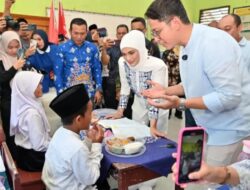 Murid SDN 1 Sidorejo Antusias Makan Bergizi Gratis Program Presiden Prabowo