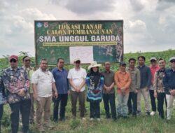 Pj Sekda Mesuji Najmul Fikri Tinjau Lokasi Calon Pembangunan SMA Unggul Garuda di Desa Berasan Makmur