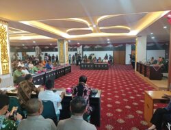 Warga Geruduk Pemprov Lampung Tuntut Penolakan Lahan Yang DiKlaim TNI AU