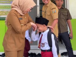 Bupati Way Kanan Ayu Asalasiyah Tinjau Langsung Pelaksanaan GAMAS