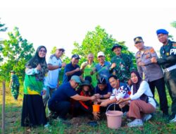 Pemkab  Tuba Gelar Gotong Royong Di Kawasan Wisata Cakat Nyenyak