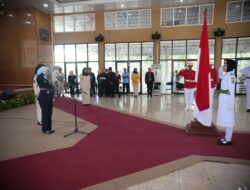 Bupati Way Kanan Ayu Asalasiyah Resmi Kukuhkan Pasukan Pengibar Bendera Pusaka