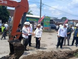 Gubernur Lampung Kebut Perbaikan Jalan Wates–Metro