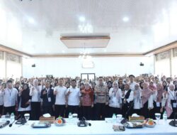 Bupati  Way Kanan Ayu Asalasiyah Buka Pengembangan Kompetensi 861 Guru SD-SMP di FKIP Unila